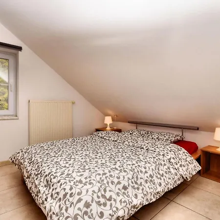 Detached Natural Stone House With Sunny Garden And Terrace Modern Interior Casa de Férias *